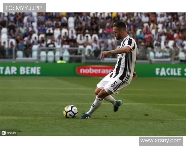 足球传奇c罗的辉煌历程与不屈精神探秘